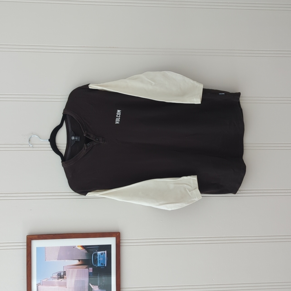 Volcom brown & cream 3/4 sleeve tee, Large